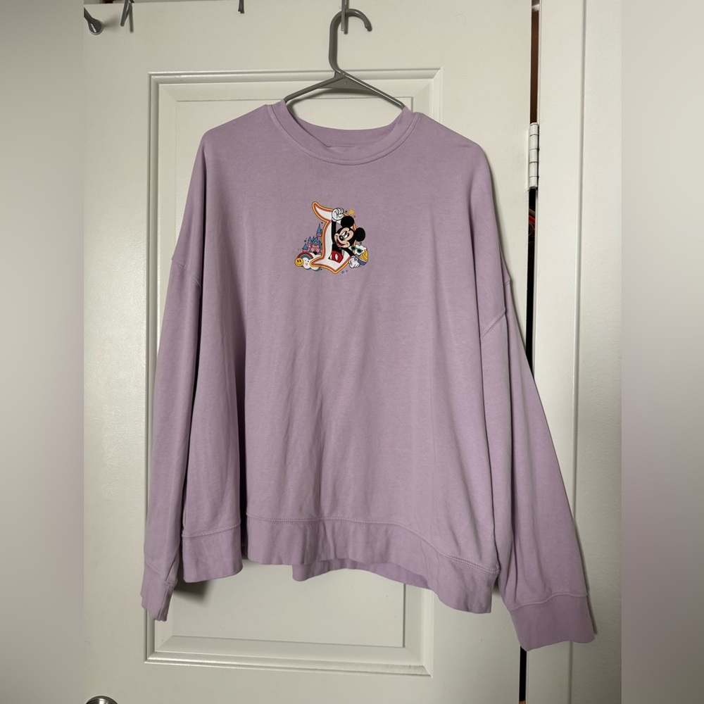 Purple Disneyland Mickey Graphic Crewneck Sweatshirt size L